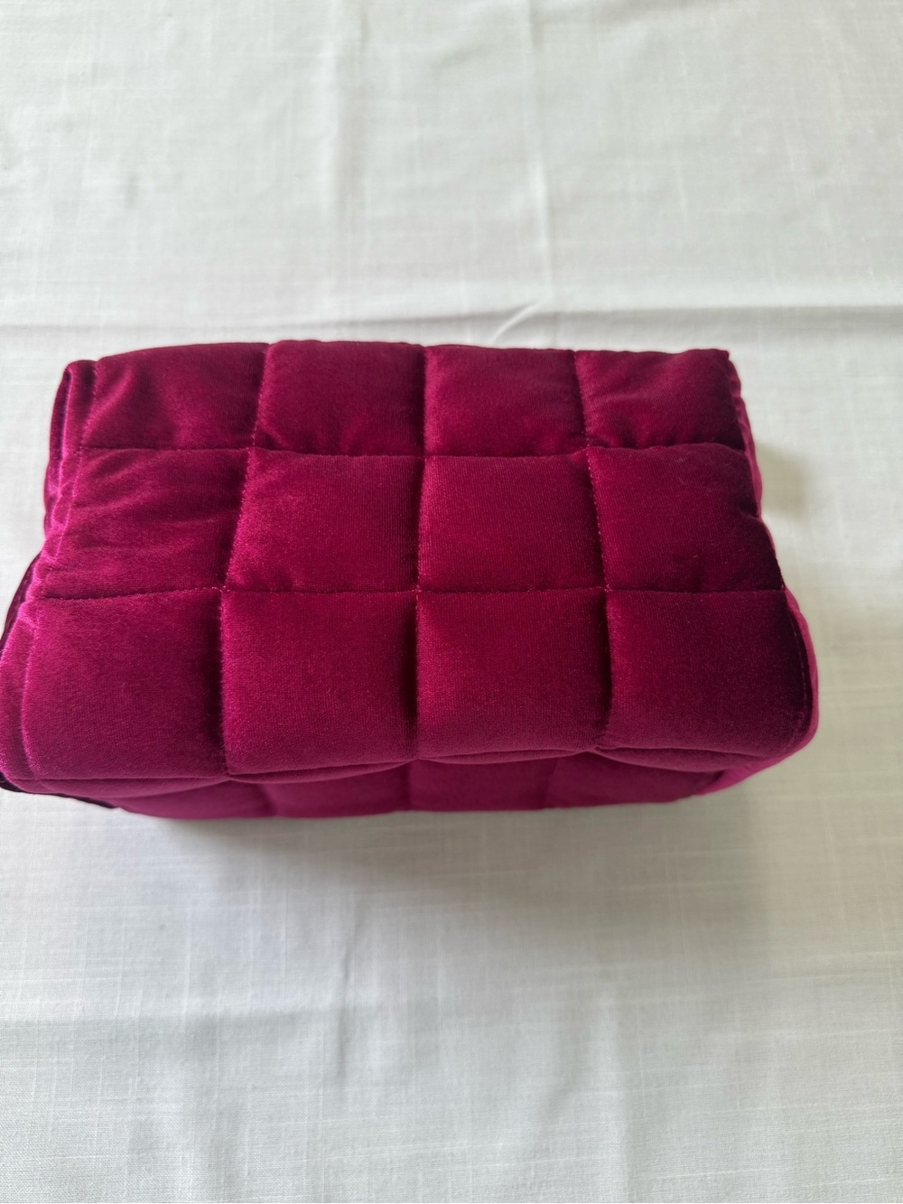 Anthropologie Quilted Velvet Hot Pink Cosmetic Bag NWT - Picture 3 of 9